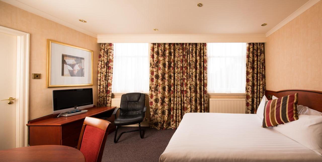Mercure Burton Upon Trent, Newton Park Esterno foto